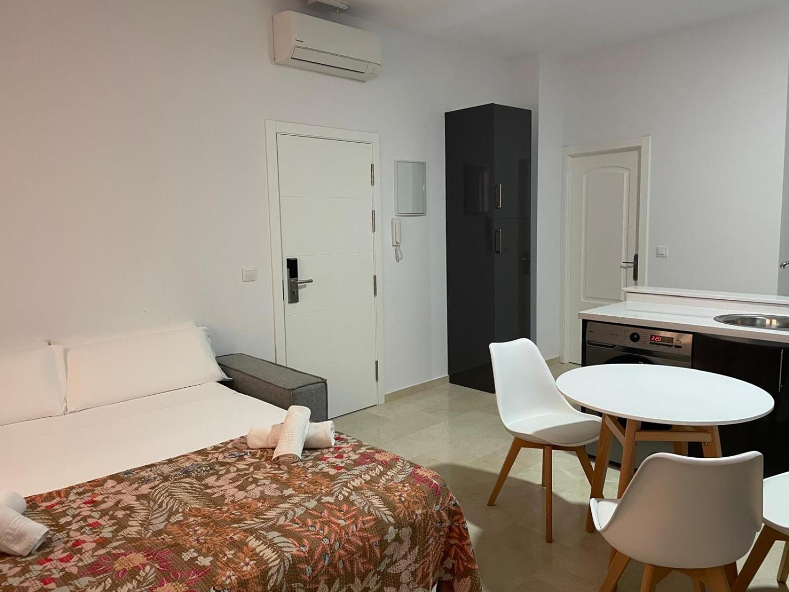 Apartamentos La Pila Del Pato Sevilla Bagian luar foto